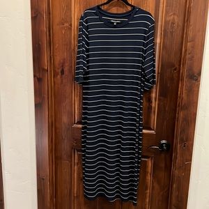 Banana Republic XL Tall Navy Blue Stripe MIDI Dress